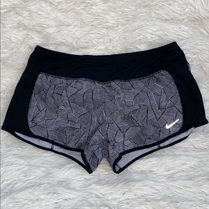 Nike | Canopy Crew Geometric Print Running Shorts
